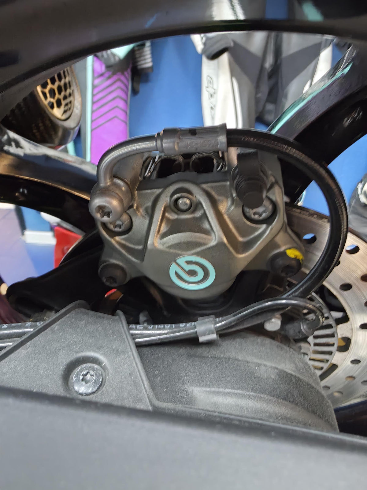 Bremssattel Aufkleber-Set für Brembo M40 / M50 / Stylema – Wunschfarbe