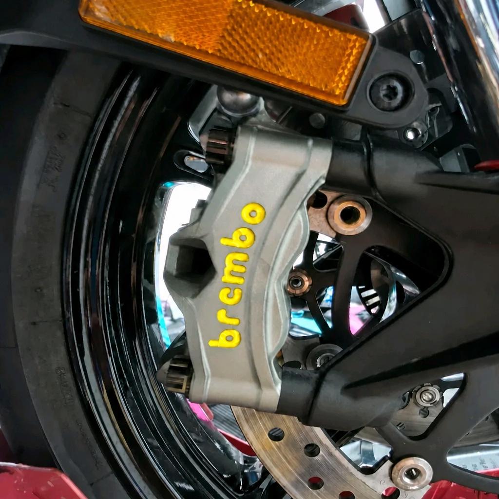 Bremssattel Aufkleber-Set für Brembo M40 / M50 / Stylema – Wunschfarbe