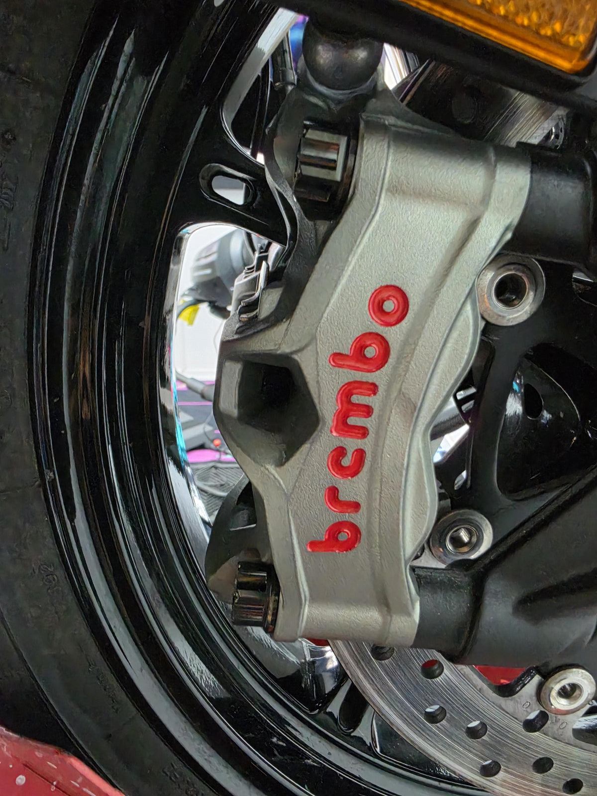 Bremssattel Aufkleber-Set für Brembo M40 / M50 / Stylema – Wunschfarbe
