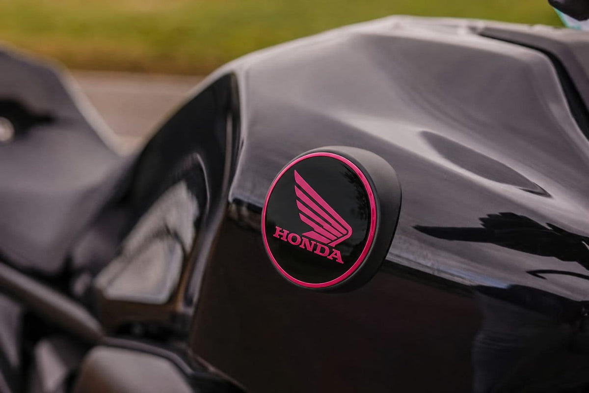 Tank-Emblem Overlay für Honda CBR, Goldwing & Hornet – Wunschfarbe
