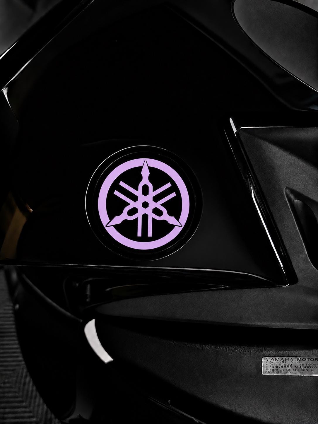 Yamaha R7 Dekor-Set Streifen – R7-Schriftzug & Racing-Stripes