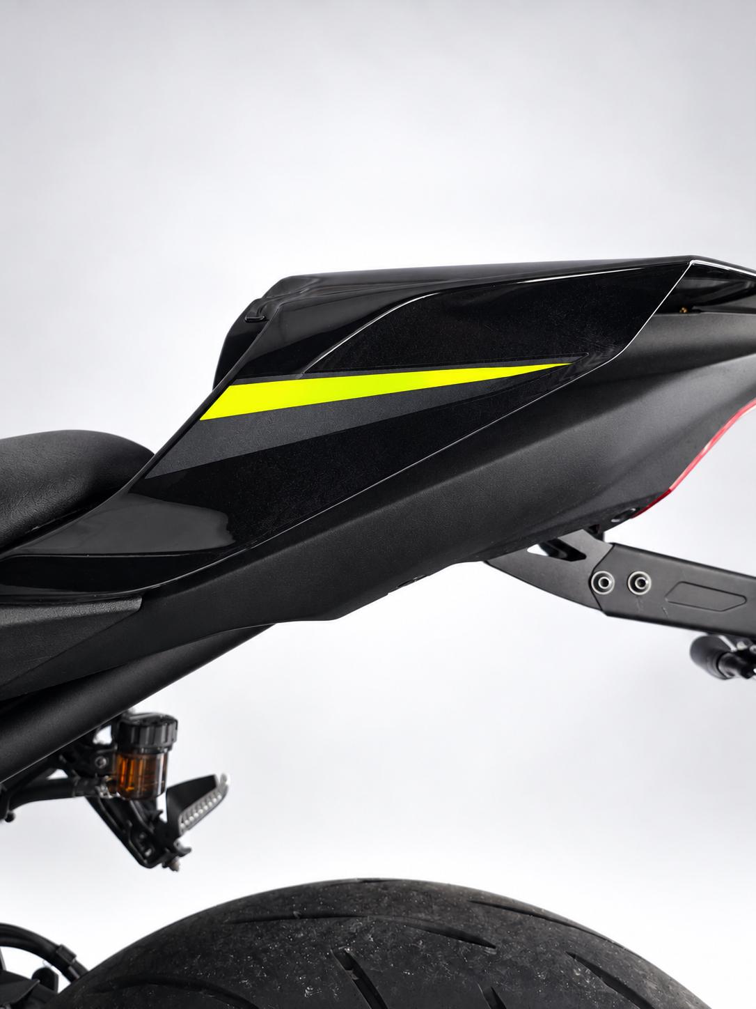 Yamaha R7 Dekor-Set Streifen – R7-Schriftzug & Racing-Stripes